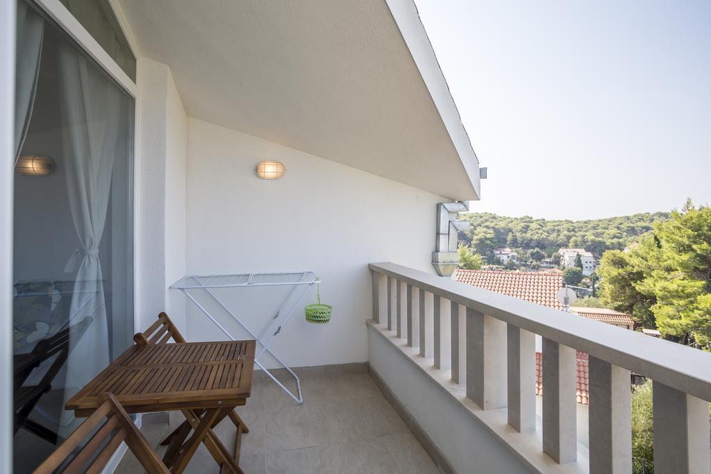 Apartmani Mariela Maslinica Ngoại thất bức ảnh
