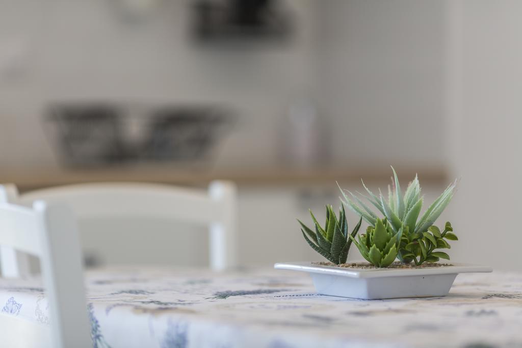 Apartmani Mariela Maslinica Ngoại thất bức ảnh